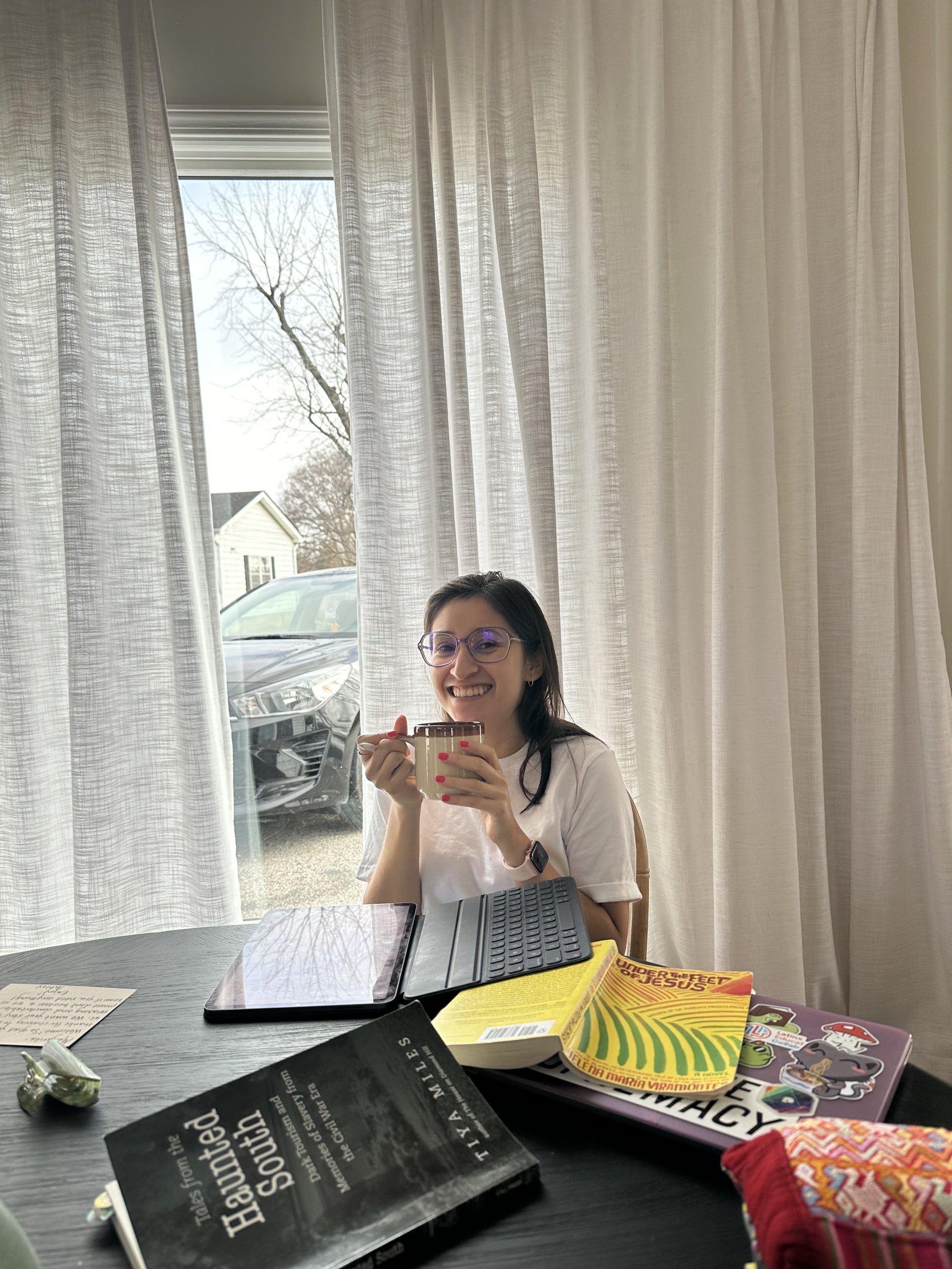 Margarita at a dining room table